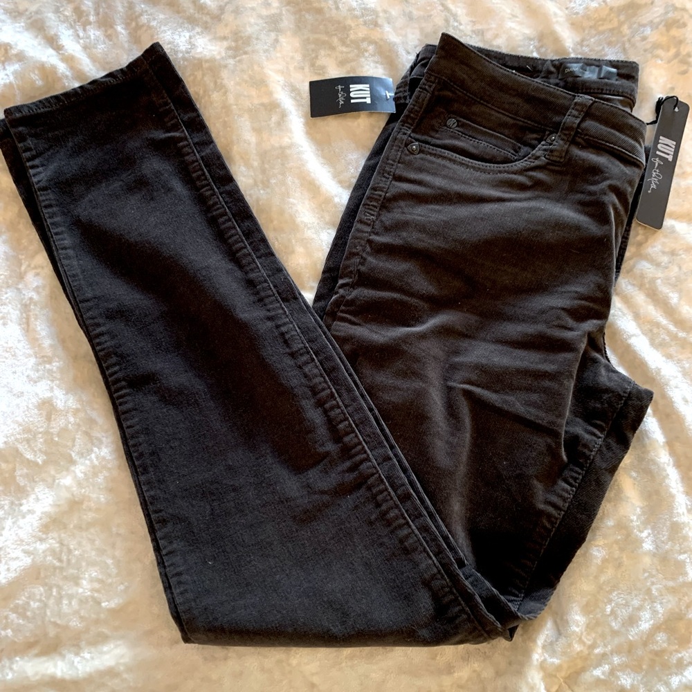 NWT Kut Brand Dianna Skinny Lightweight Corduroy Jeans in Charcoal.